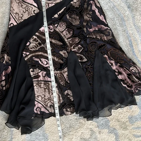 Black and Brown Skirt Set - Picture 12 of 16